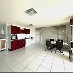 Appartamento Vue Mer, Secteur Des Plages, T3 De Standing Climatisé Avec Grande Terrasse *